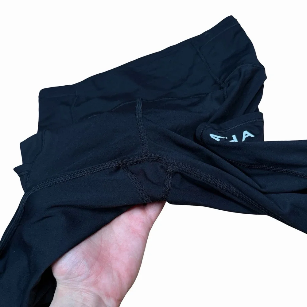 Lululemon ALOHA Women's 4 Fast Free‎ HR 23